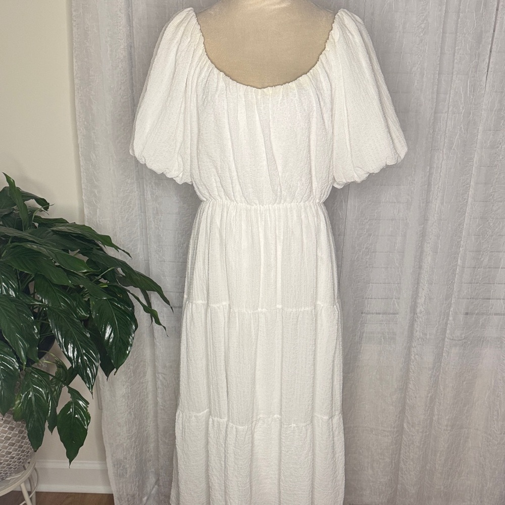 Astr White Puff Sleeve Maxi Dress